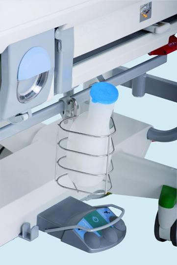 Uringe bottle holder with one hook
